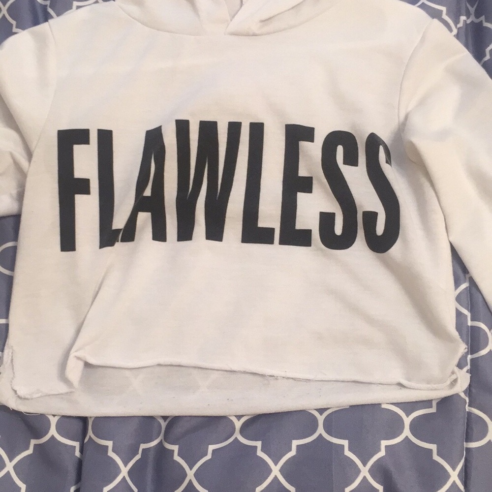 Clothes - Picture 5 of 8